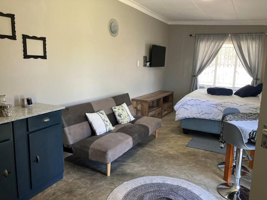 Stellies Accommodation - Room 1 基特曼斯胡普 外观 照片