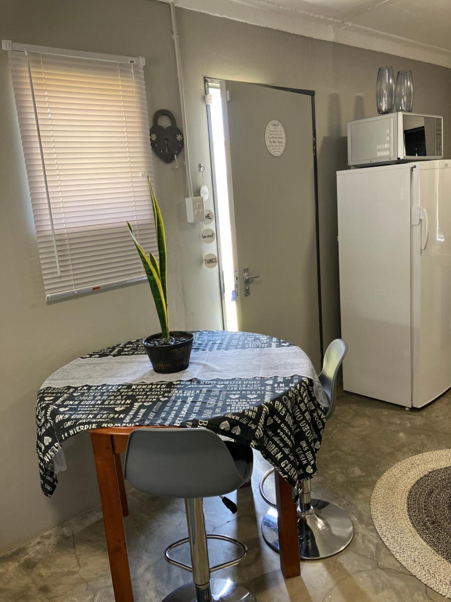 Stellies Accommodation - Room 1 基特曼斯胡普 外观 照片