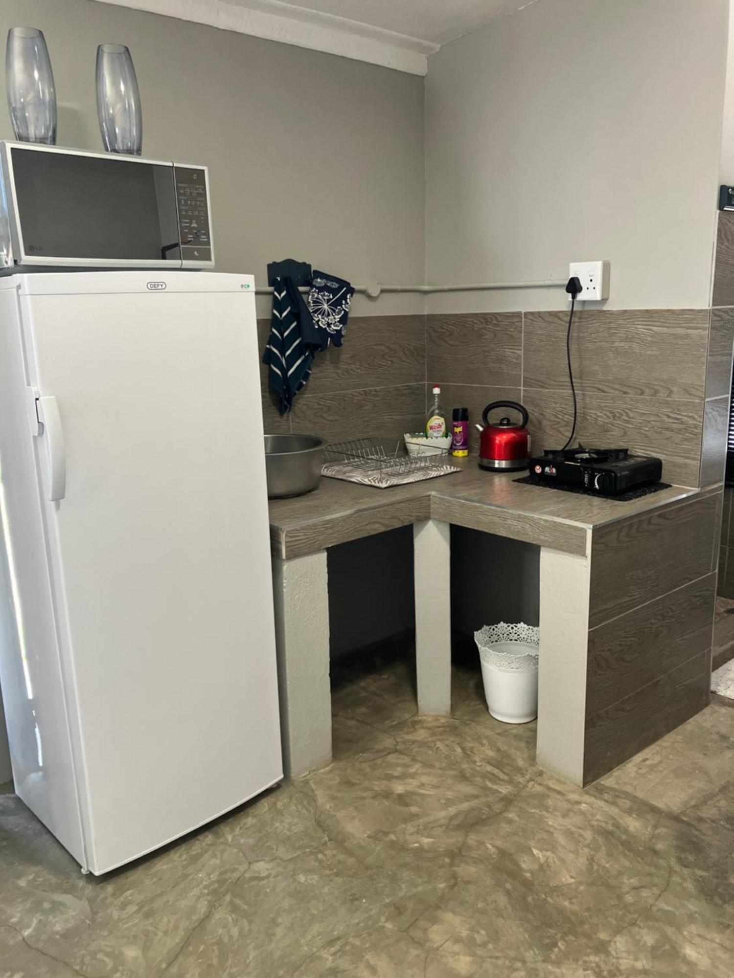 Stellies Accommodation - Room 1 基特曼斯胡普 外观 照片
