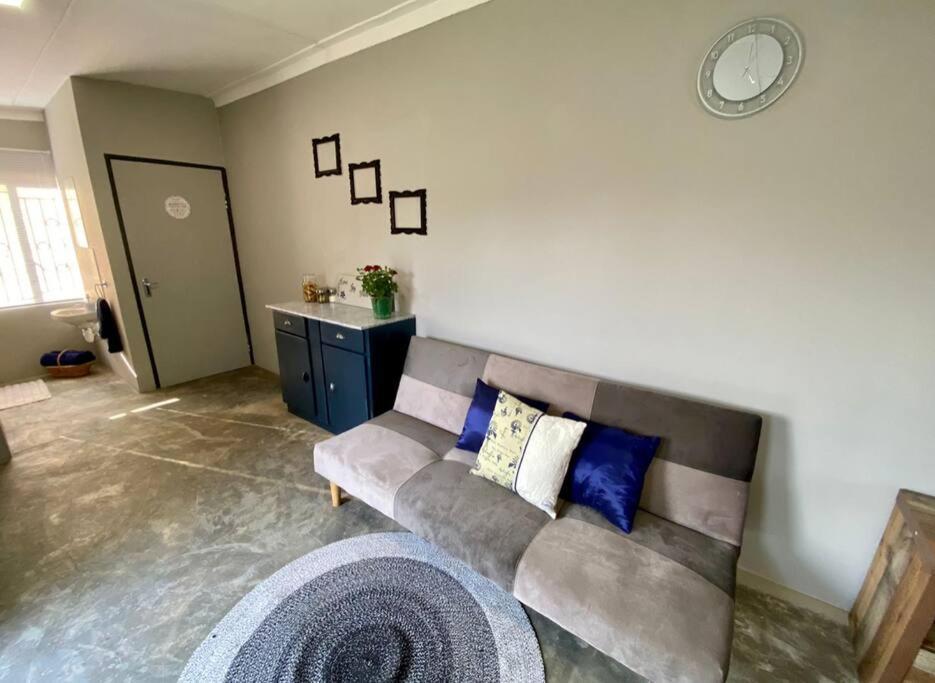 Stellies Accommodation - Room 1 基特曼斯胡普 外观 照片